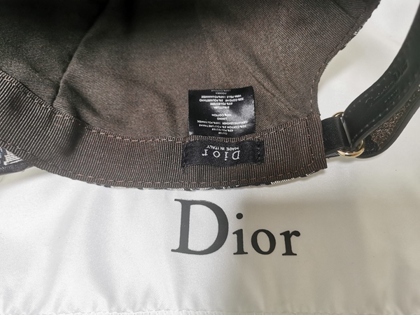 ブランド帽子角部分ディテール